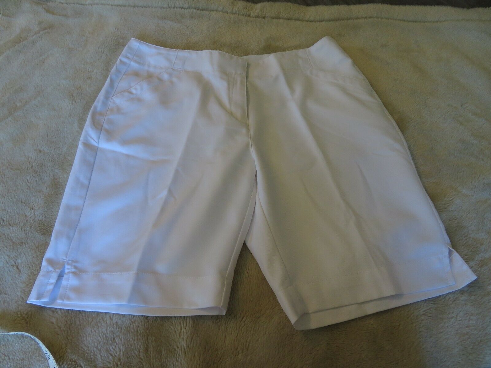 Women's Callaway Opti-dri Golf  Zip Up Shorts White Size 10